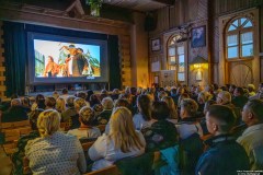 Prezentacja filmu pt. \"Podhalańskie wesele\" z 1958 roku -  Jubileusz 100-lecie Zespołu Teatralnego z Bukowiny Tatrzańskiej 2024