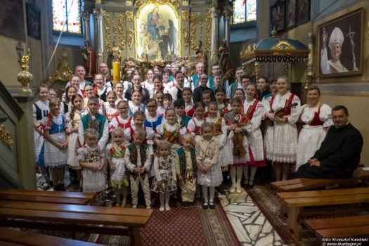 Zesłanie Ducha Świętego - Krempachy - Zielony Jawor
