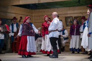 37. Międzywojewódzki Sejmik Wiejskich Zespołów Teatralnych - Zmówiny - reż. Janina Obrzut – Zespół Regionalny KOWALNIA ze Stróż