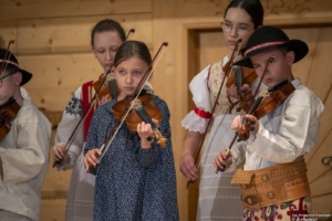 38. Małe Bajania - Szkółka Regionalnego Muzykowania z Jurgowa