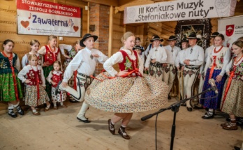 Występ zespołów Zawaternik i Ślebodni - III Konkurs Muzyk „Stefaniakowe Nuty” 2024 - Leśnica - Groń