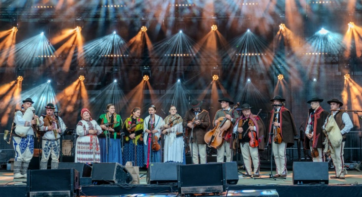 Kapela Gajdoši z Kopanic & Susko Muzyka z Suchej Beskidzkiej