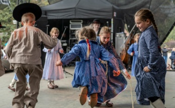 Zespół Regionalny "Gronie" z Łętowni - 40 Babiogórska Jesień 2024