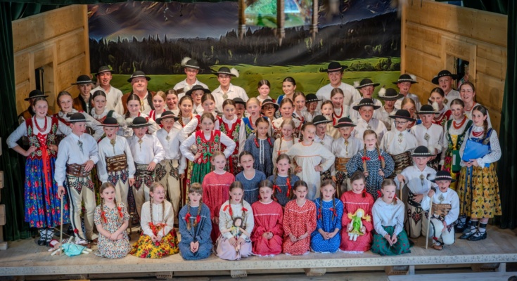 39. Przegląd Gminnych Zespołów Regionalnych „Małe Bajania” - Zespół Góralski „Mali Wiyrchowianie” z Bukowiny Tatrzańskiej