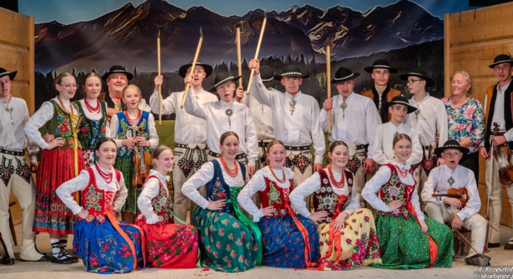 39. Przegląd Gminnych Zespołów Regionalnych „Małe Bajania” - Zespół Góralski „Ślebodni” z Leśnicy-Gronia