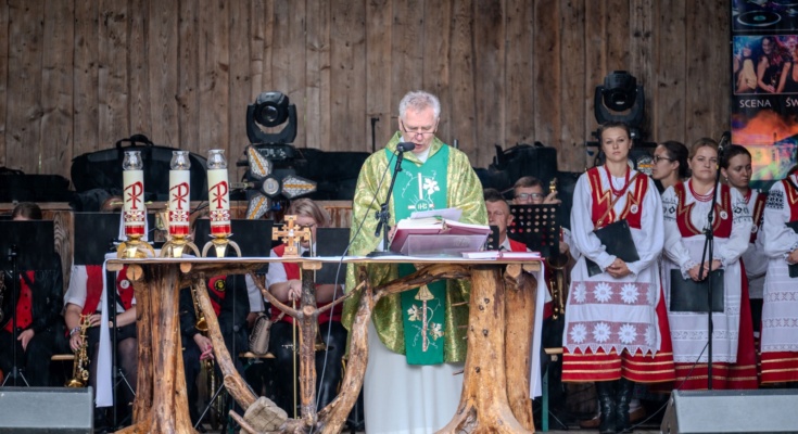 XXII Dzień Polowaca - XXIV Tatrzańskie Wici - Msza Święta - Jurgów - Amfiteatr nad rzeką Białką