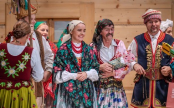 40. Międzywojewódzki Sejmik Wiejskich Zespołów Teatralnych - Comber Babski w Karczmie - 2025.09.14