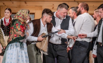 40. Międzywojewódzki Sejmik Wiejskich Zespołów Teatralnych - Zespół Regionalny KUBIOKI I SOSIADY z Bilska - JAK SIE NASKIE CHODOKI Z NIOMIEC ŁOD BAŁORA WRÓCIÓŁY - 2025.09.14