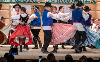 54. Góralski Karnawał - WIECZÓR POGÓRZAŃSKI - Występ Zespołu Regionalnego „Lipniczanie” z Lipnicy Wielkiej 2026-02-07