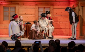 "Bliźniok Harnasia" – Teatr "Coz Teroz Bedzie" z Białki Tatrzańskiej w Bukowiańskim Centrum Kultury "Dom Ludowy" 2026-03-04