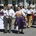 Korowód wokół krempaskiego rynku - Spiskie Integracje Taneczne - Polska - USA - Francja - 2023 Korowód wokół krempaskiego rynku - Spiskie Integracje Taneczne - Polska - USA - Francja - 2023