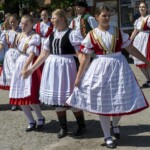 Zespół Zielony Jawor z Krempach - Spiskie Integracje Taneczne - Polska - USA - Francja - 2023 Zespół Zielony Jawor z Krempach - Spiskie Integracje Taneczne - Polska - USA - Francja - 2023