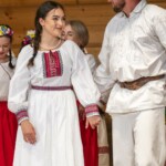 „BUKOWSKIE WESELE” w wykonaniu Grupy Teatralnej „NaTak” z powiatu sanockiego - 38. Międzywojewódzki Sejmik Wiejskich Zespołów Teatralnych 2023 „BUKOWSKIE WESELE” w wykonaniu Grupy Teatralnej „NaTak” z powiatu sanockiego - 38. Międzywojewódzki Sejmik Wiejskich Zespołów Teatralnych 2023