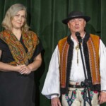 "GĄŚ ŚWIONTEGŁO MORCINA" w wykonaniu Grupy Regionalnej z Kąclowej - 38. Międzywojewódzki Sejmik Wiejskich Zespołów Teatralnych 2023 "GĄŚ ŚWIONTEGŁO MORCINA" w wykonaniu Grupy Regionalnej z Kąclowej - 38. Międzywojewódzki Sejmik Wiejskich Zespołów Teatralnych 2023