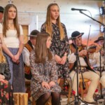 Podhalańska idzie wiara - Gminne obchody 11 listopada 2023 - Bukowina Tatrzańska Podhalańska idzie wiara - Gminne obchody 11 listopada 2023 - Bukowina Tatrzańska