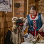 "Obrzędy i zwyczaje bożonarodzeniowe na Podhalu" wykład Anny Trebunii-Wyrostek "Obrzędy i zwyczaje bożonarodzeniowe na Podhalu" wykład Anny Trebunii-Wyrostek