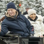 Paradny przejazd na rozpoczęcie 52 Góralskiego Karnawału 2024 Paradny przejazd na rozpoczęcie 52 Góralskiego Karnawału 2024