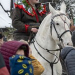 Paradny przejazd na rozpoczęcie 52 Góralskiego Karnawału 2024 Paradny przejazd na rozpoczęcie 52 Góralskiego Karnawału 2024