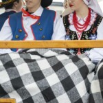 Paradny przejazd na rozpoczęcie 52 Góralskiego Karnawału 2024 Paradny przejazd na rozpoczęcie 52 Góralskiego Karnawału 2024