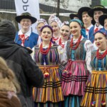 Paradny przejazd na rozpoczęcie 52 Góralskiego Karnawału 2024 Paradny przejazd na rozpoczęcie 52 Góralskiego Karnawału 2024