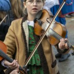 Paradny przejazd na rozpoczęcie 52 Góralskiego Karnawału 2024 Paradny przejazd na rozpoczęcie 52 Góralskiego Karnawału 2024