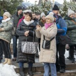 Paradny przejazd na rozpoczęcie 52 Góralskiego Karnawału 2024 Paradny przejazd na rozpoczęcie 52 Góralskiego Karnawału 2024