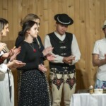Grupa Teatralna z Białki Tatrzańskiej "Coz Teroz Bedzie?" - "Boscy Panowie. Rzec o Gazdak i Ceprak" Grupa Teatralna z Białki Tatrzańskiej "Coz Teroz Bedzie?" - "Boscy Panowie. Rzec o Gazdak i Ceprak"