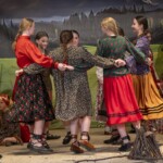 38. Małe Bajania - Dziecięcy Zespół Góralski "Mali Białcanie" z Białki Tatrzańskiej 38. Małe Bajania - Dziecięcy Zespół Góralski "Mali Białcanie" z Białki Tatrzańskiej