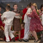 38. Małe Bajania - Dziecięcy Zespół Góralski "Mali Białcanie" z Białki Tatrzańskiej 38. Małe Bajania - Dziecięcy Zespół Góralski "Mali Białcanie" z Białki Tatrzańskiej