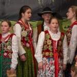 38. Małe Bajania - Dziecięcy Zespół Góralski "Mali Białcanie" z Białki Tatrzańskiej 38. Małe Bajania - Dziecięcy Zespół Góralski "Mali Białcanie" z Białki Tatrzańskiej