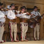 38. Małe Bajania - Dziecięcy Zespół Regionalny "Małe Ciardasie" z Czarnej Góry 38. Małe Bajania - Dziecięcy Zespół Regionalny "Małe Ciardasie" z Czarnej Góry