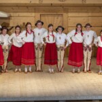 38. Małe Bajania - Dziecięcy Zespół Regionalny "Małe Ciardasie" z Czarnej Góry 38. Małe Bajania - Dziecięcy Zespół Regionalny "Małe Ciardasie" z Czarnej Góry