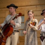 38. Małe Bajania - Szkółka Góralskiego Muzykowania z Leśnicy-Gronia 38. Małe Bajania - Szkółka Góralskiego Muzykowania z Leśnicy-Gronia