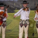 38. Małe Bajania - Szkółka Góralskiego Muzykowania z Leśnicy-Gronia 38. Małe Bajania - Szkółka Góralskiego Muzykowania z Leśnicy-Gronia