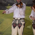 38. Małe Bajania - Szkółka Góralskiego Muzykowania z Leśnicy-Gronia 38. Małe Bajania - Szkółka Góralskiego Muzykowania z Leśnicy-Gronia
