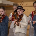 38. Małe Bajania - Szkółka Regionalnego Muzykowania z Jurgowa 38. Małe Bajania - Szkółka Regionalnego Muzykowania z Jurgowa