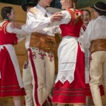 38. Małe Bajania - Zespół Regionalny "Ciardasie" z Czarnej Góry 38. Małe Bajania - Zespół Regionalny "Ciardasie" z Czarnej Góry