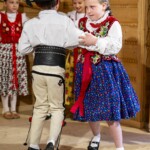8. Gminny Konkurs Tańca Góralskiego i Zbójnickiego „Tatrzański Zwyrt" - Dziecięcy Zespół Góralski „Orlynta” Anny Koszarek z Bukowiny Tatrzańskiej 8. Gminny Konkurs Tańca Góralskiego i Zbójnickiego „Tatrzański Zwyrt" - Dziecięcy Zespół Góralski „Orlynta” Anny Koszarek z Bukowiny Tatrzańskiej
