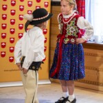 8. Gminny Konkurs Tańca Góralskiego i Zbójnickiego „Tatrzański Zwyrt" - Dziecięcy Zespół Góralski „Orlynta” Anny Koszarek z Bukowiny Tatrzańskiej 8. Gminny Konkurs Tańca Góralskiego i Zbójnickiego „Tatrzański Zwyrt" - Dziecięcy Zespół Góralski „Orlynta” Anny Koszarek z Bukowiny Tatrzańskiej