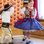 8. Gminny Konkurs Tańca Góralskiego i Zbójnickiego „Tatrzański Zwyrt" - Dziecięcy Zespół Góralski „Orlynta” Anny Koszarek z Bukowiny Tatrzańskiej 8. Gminny Konkurs Tańca Góralskiego i Zbójnickiego „Tatrzański Zwyrt" - Dziecięcy Zespół Góralski „Orlynta” Anny Koszarek z Bukowiny Tatrzańskiej