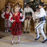 8. Gminny Konkurs Tańca Góralskiego i Zbójnickiego „Tatrzański Zwyrt" - Zespół Góralski „Mali Wiyrchowianie” z Bukowiny Tatrzańskiej 8. Gminny Konkurs Tańca Góralskiego i Zbójnickiego „Tatrzański Zwyrt" - Zespół Góralski „Mali Wiyrchowianie” z Bukowiny Tatrzańskiej