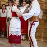 8. Gminny Konkurs Tańca Góralskiego i Zbójnickiego „Tatrzański Zwyrt" - Dziecięcy Zespół Regionalny ,,Małe Ciardasie” Zespół Regionalny ,,Ciardasie” z Czarnej Góry 8. Gminny Konkurs Tańca Góralskiego i Zbójnickiego „Tatrzański Zwyrt" - Dziecięcy Zespół Regionalny ,,Małe Ciardasie” Zespół Regionalny ,,Ciardasie” z Czarnej Góry