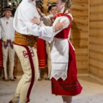 8. Gminny Konkurs Tańca Góralskiego i Zbójnickiego „Tatrzański Zwyrt" - Dziecięcy Zespół Regionalny ,,Małe Ciardasie” Zespół Regionalny ,,Ciardasie” z Czarnej Góry 8. Gminny Konkurs Tańca Góralskiego i Zbójnickiego „Tatrzański Zwyrt" - Dziecięcy Zespół Regionalny ,,Małe Ciardasie” Zespół Regionalny ,,Ciardasie” z Czarnej Góry