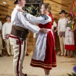 8. Gminny Konkurs Tańca Góralskiego i Zbójnickiego „Tatrzański Zwyrt" - Dziecięcy Zespół Regionalny „Mali Jurgowianie” Zespół Regionalny „Podhale Grupa Spiska” z Jurgowa 8. Gminny Konkurs Tańca Góralskiego i Zbójnickiego „Tatrzański Zwyrt" - Dziecięcy Zespół Regionalny „Mali Jurgowianie” Zespół Regionalny „Podhale Grupa Spiska” z Jurgowa