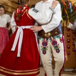 8. Gminny Konkurs Tańca Góralskiego i Zbójnickiego „Tatrzański Zwyrt" - Dziecięcy Zespół Regionalny „Mali Jurgowianie” Zespół Regionalny „Podhale Grupa Spiska” z Jurgowa