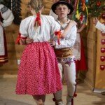 8. Gminny Konkurs Tańca Góralskiego i Zbójnickiego „Tatrzański Zwyrt" - Dziecięcy Zespół Regionalny „Mali Jurgowianie” Zespół Regionalny „Podhale Grupa Spiska” z Jurgowa 8. Gminny Konkurs Tańca Góralskiego i Zbójnickiego „Tatrzański Zwyrt" - Dziecięcy Zespół Regionalny „Mali Jurgowianie” Zespół Regionalny „Podhale Grupa Spiska” z Jurgowa