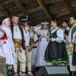 XXI Dzień Polowaca - Wesele Spiskie w wykonaniu Zespołu Regionalnego Podhale Grupa Spiska z Jurgowa 2024-07-28 XXI Dzień Polowaca - Wesele Spiskie w wykonaniu Zespołu Regionalnego Podhale Grupa Spiska z Jurgowa 2024-07-28