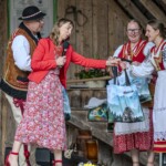 XXI Dzień Polowaca - Zespół Pieśni i Tańca Ziemi Kórnickiej Władysie z Kórnika 2024-07-28 XXI Dzień Polowaca - Zespół Pieśni i Tańca Ziemi Kórnickiej Władysie z Kórnika 2024-07-28