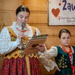 Występ zespołów Zawaternik i Ślebodni - III Konkurs Muzyk „Stefaniakowe Nuty” 2024 - Leśnica - Groń Występ zespołów Zawaternik i Ślebodni - III Konkurs Muzyk „Stefaniakowe Nuty” 2024 - Leśnica - Groń