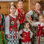 Występ zespołów Zawaternik i Ślebodni - III Konkurs Muzyk „Stefaniakowe Nuty” 2024 - Leśnica - Groń Występ zespołów Zawaternik i Ślebodni - III Konkurs Muzyk „Stefaniakowe Nuty” 2024 - Leśnica - Groń